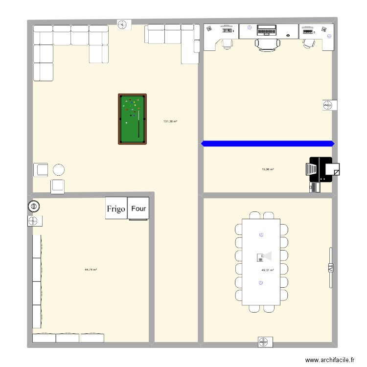 devoir 2 FR. Plan de 4 pièces et 241 m2