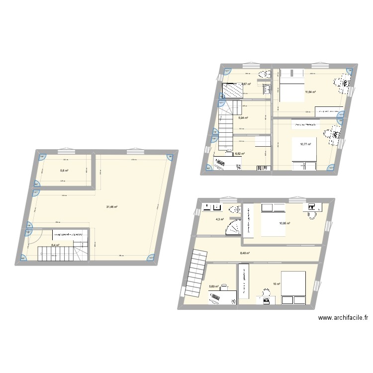 etage . Plan de 13 pièces et 123 m2