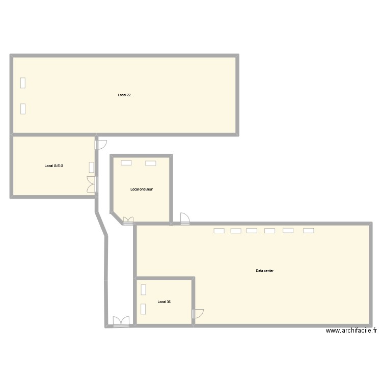 Cmouk. Plan de 5 pièces et 378 m2