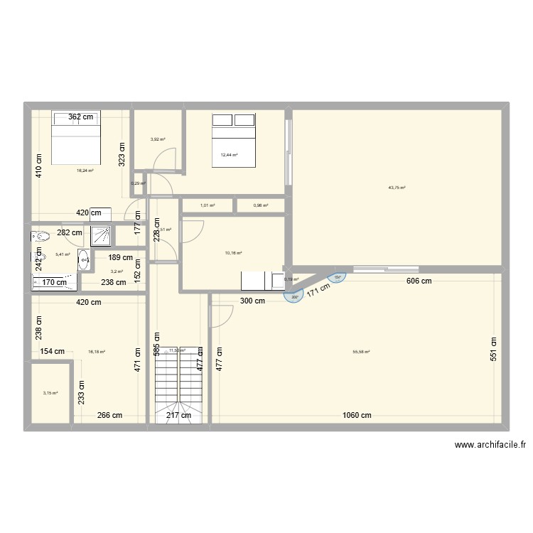 jardines Aguilar1. Plan de 16 pièces et 187 m2