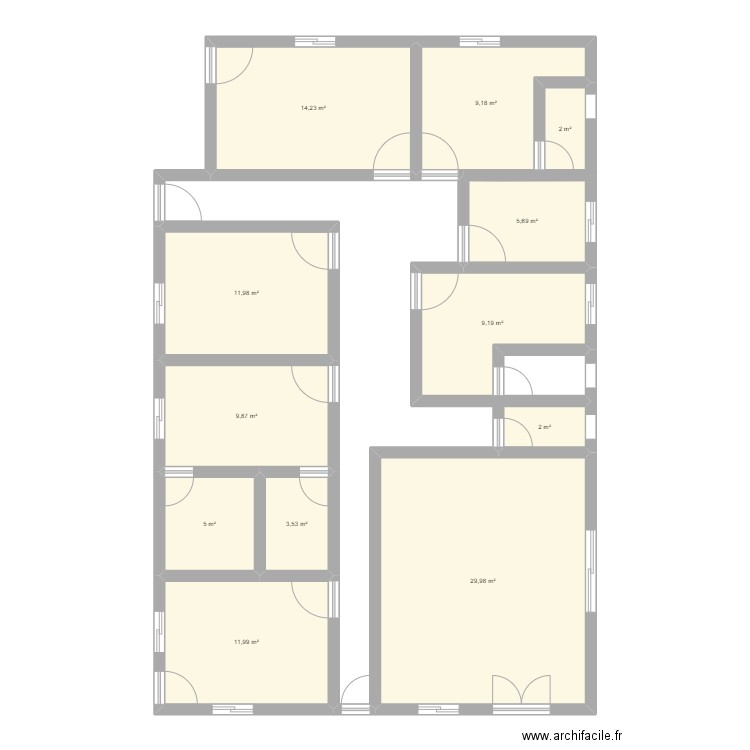 Maison 3. Plan de 12 pièces et 115 m2