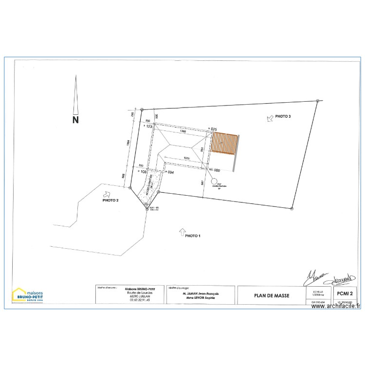 Plan de masse avec implantation terrasse. Plan de 0 pièce et 0 m2