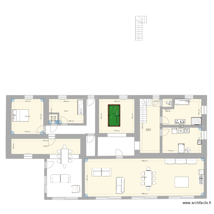 Noir Chat 2. Plan de 7 pièces et 165 m2