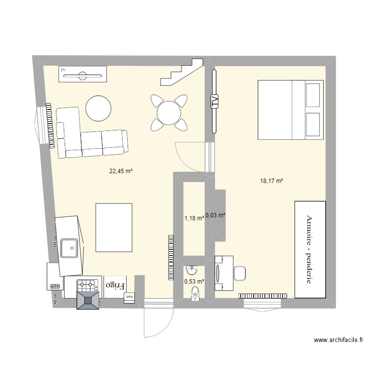 APPARTEMENT. Plan de 5 pièces et 42 m2