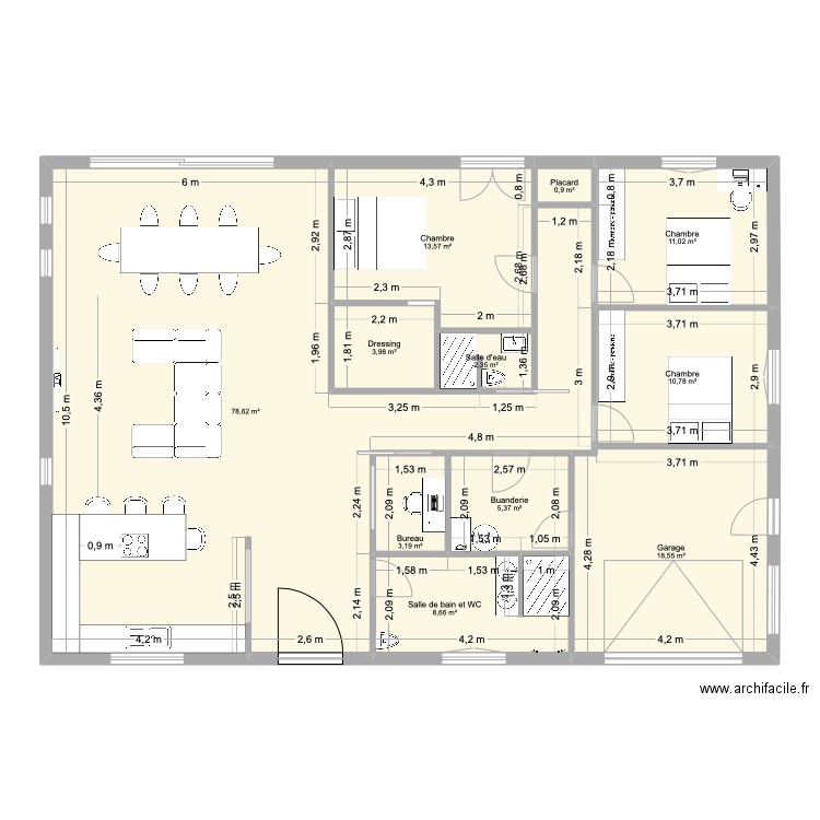 Plain pied. Plan de 11 pièces et 157 m2