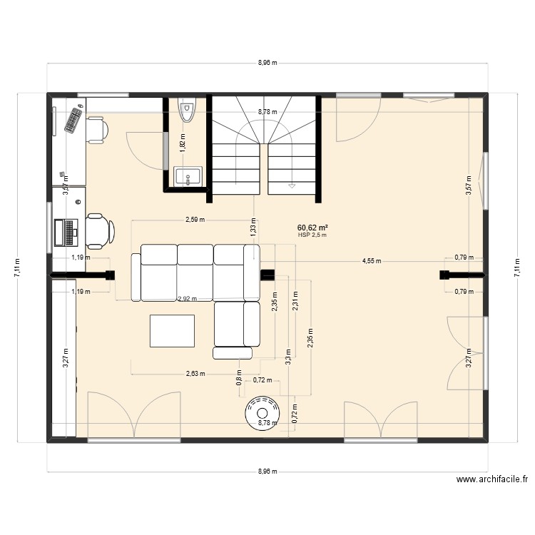 Salon chalet. Plan de 1 pièce et 61 m2