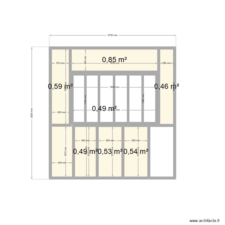 Lucky Grill. Plan de 13 pièces et 7 m2