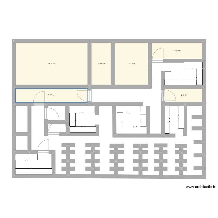 CSCR. Plan de 6 pièces et 41 m2