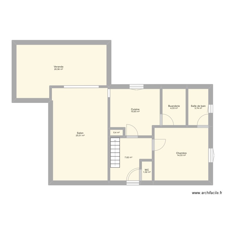 Maison actuelle. Plan de 9 pièces et 88 m2