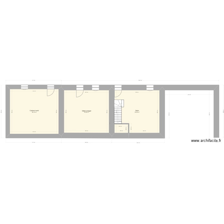 CHEZ VOIX RDC. Plan de 3 pièces et 105 m2