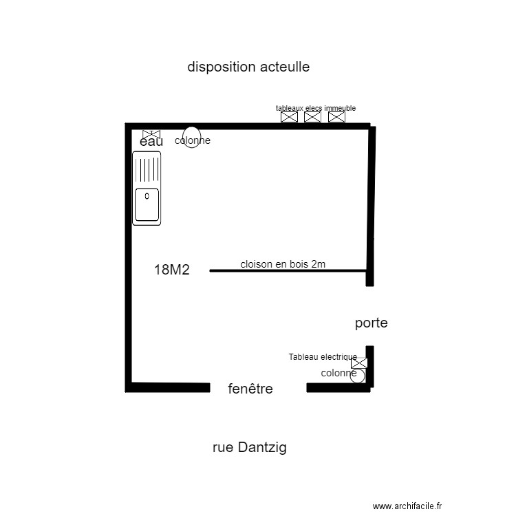 loge de gardienne. Plan de 0 pièce et 0 m2