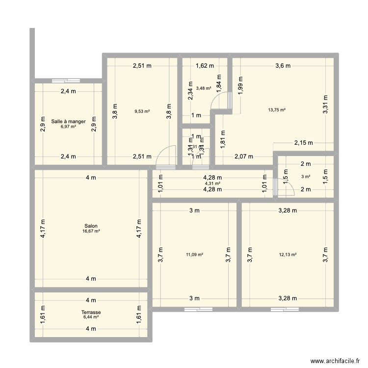 toto. Plan de 11 pièces et 89 m2