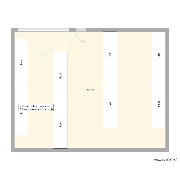 Atelier maintenance aménagé (en cours). Plan de 1 pièce et 109 m2