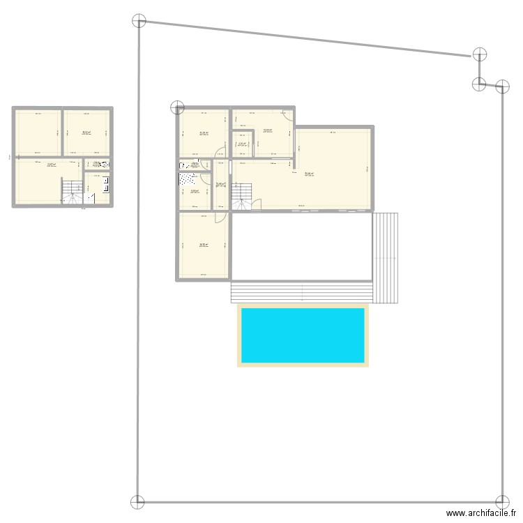 Plan maison étage en L avec piscine. Plan de 11 pièces et 159 m2