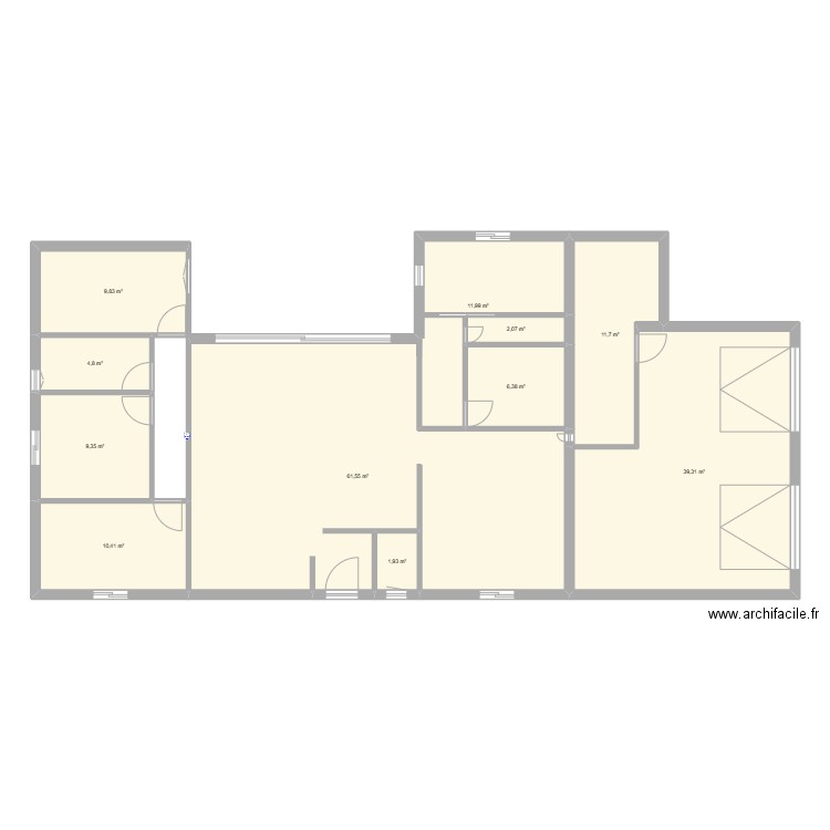 PLEIN PIED. Plan de 11 pièces et 169 m2