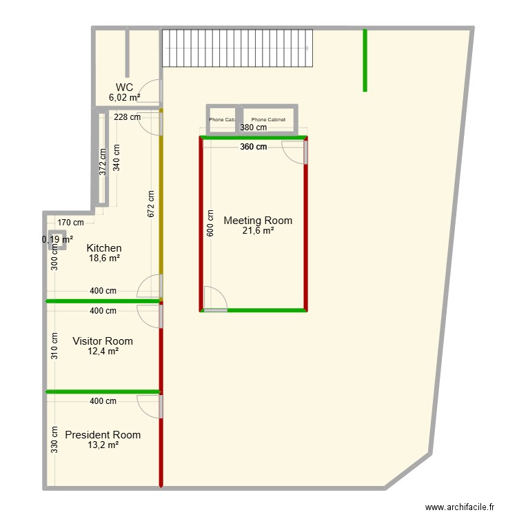 SMF. Plan de 8 pièces et 234 m2