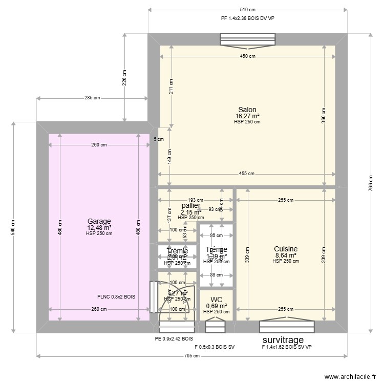  ML25000108  COURJAL. Plan de 8 pièces et 44 m2