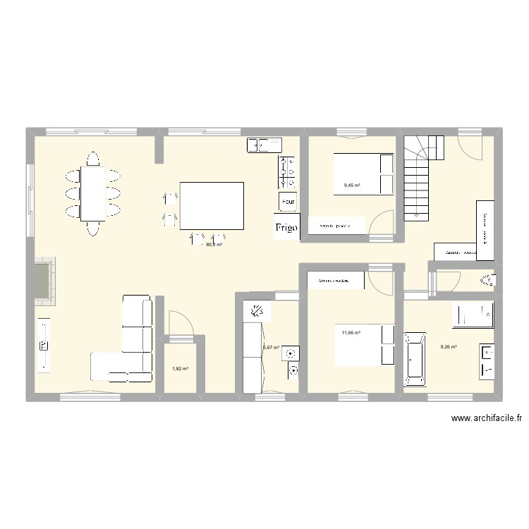 Maison. Plan de 6 pièces et 118 m2