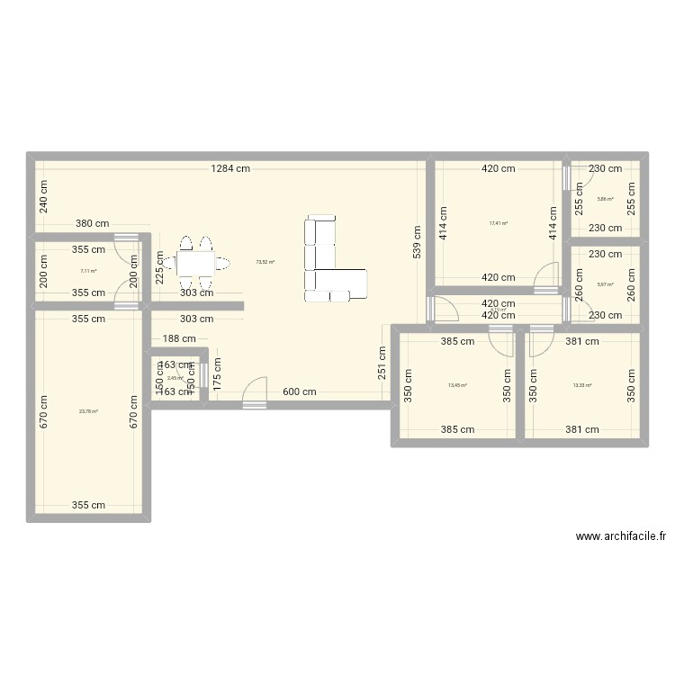 Idée Maison. Plan de 10 pièces et 167 m2