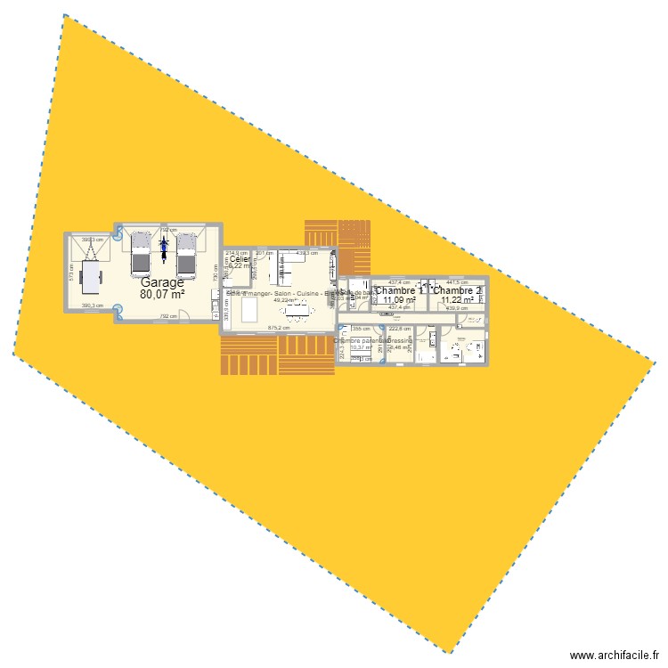 Projet 2.1. Plan de 13 pièces et 205 m2