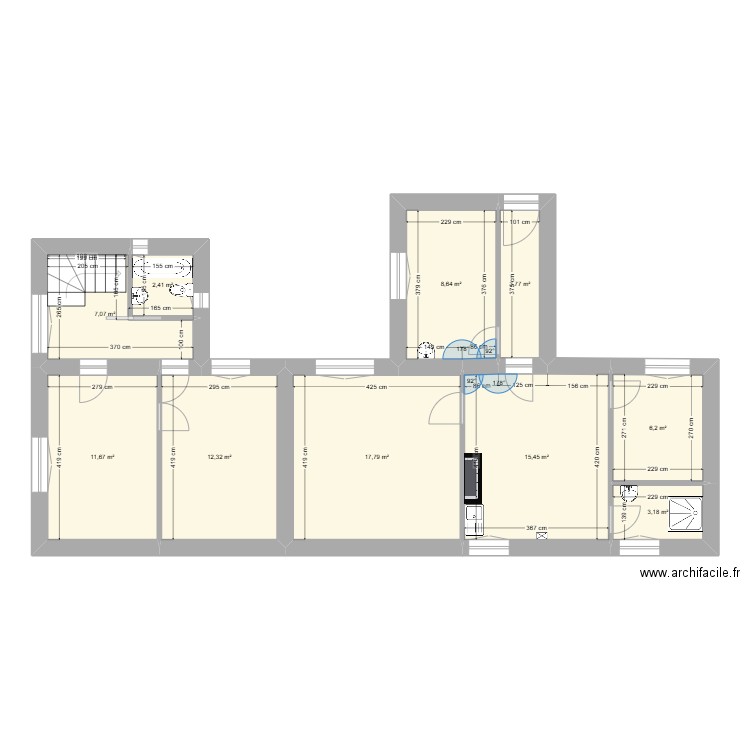 maison existant Lucia. Plan de 10 pièces et 89 m2