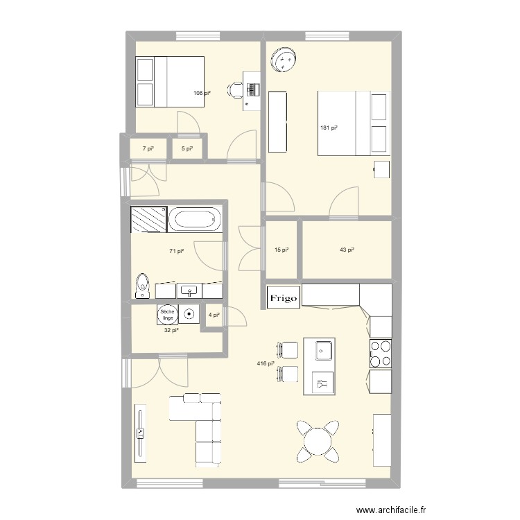 1065-301. Plan de 10 pièces et 82 m2