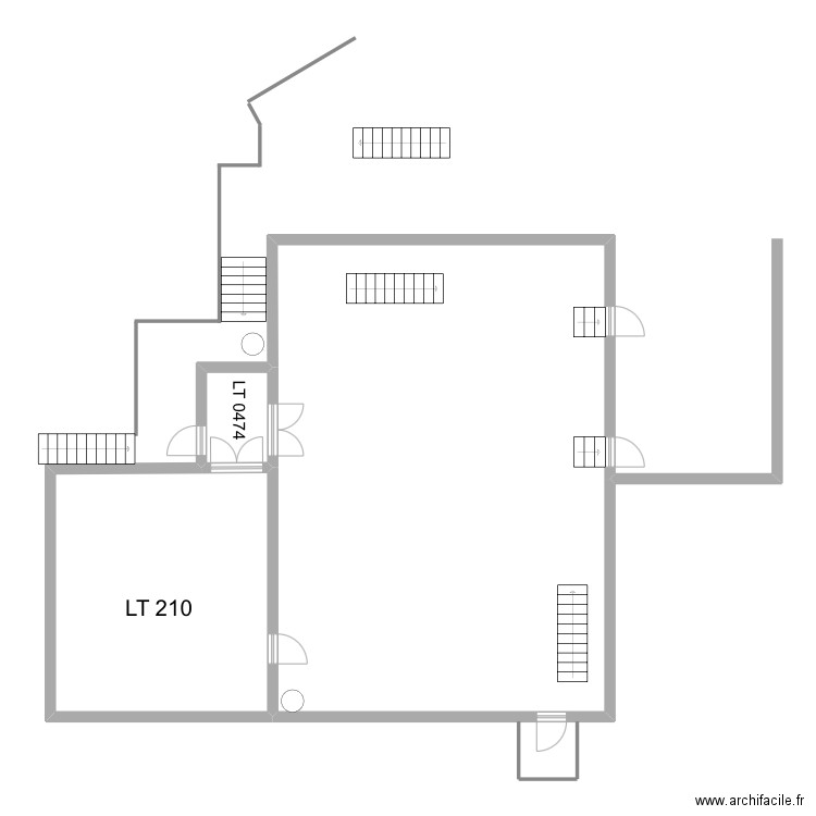 R+1 Hf4. Plan de 3 pièces et 152 m2