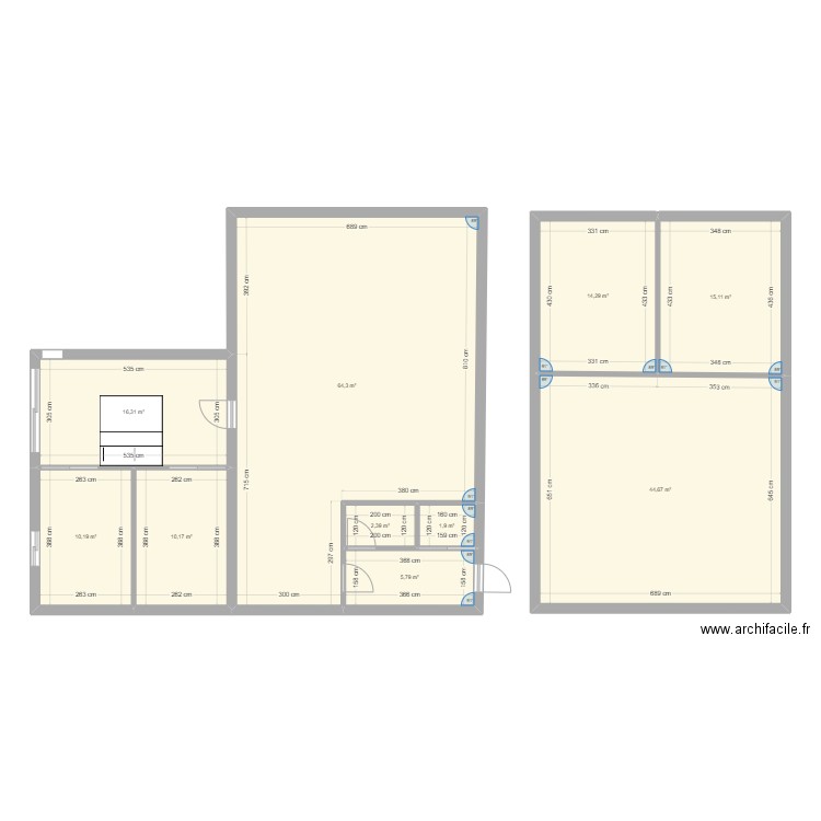 maison. Plan de 10 pièces et 185 m2