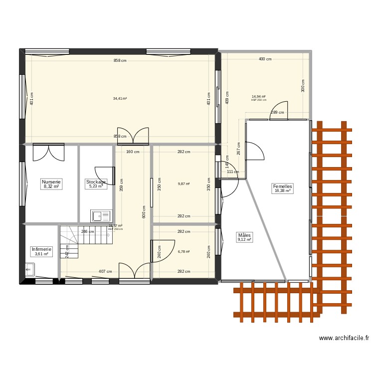 chatterie Laon2. Plan de 10 pièces et 124 m2