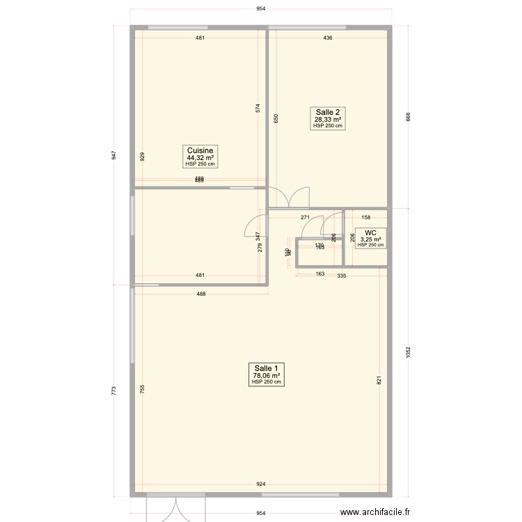 RED LUNCH. Plan de 4 pièces et 154 m2