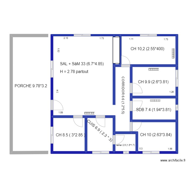 FINCA. Plan de 9 pièces et 105 m2