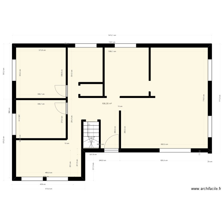 Maison complète. Plan de 1 pièce et 106 m2