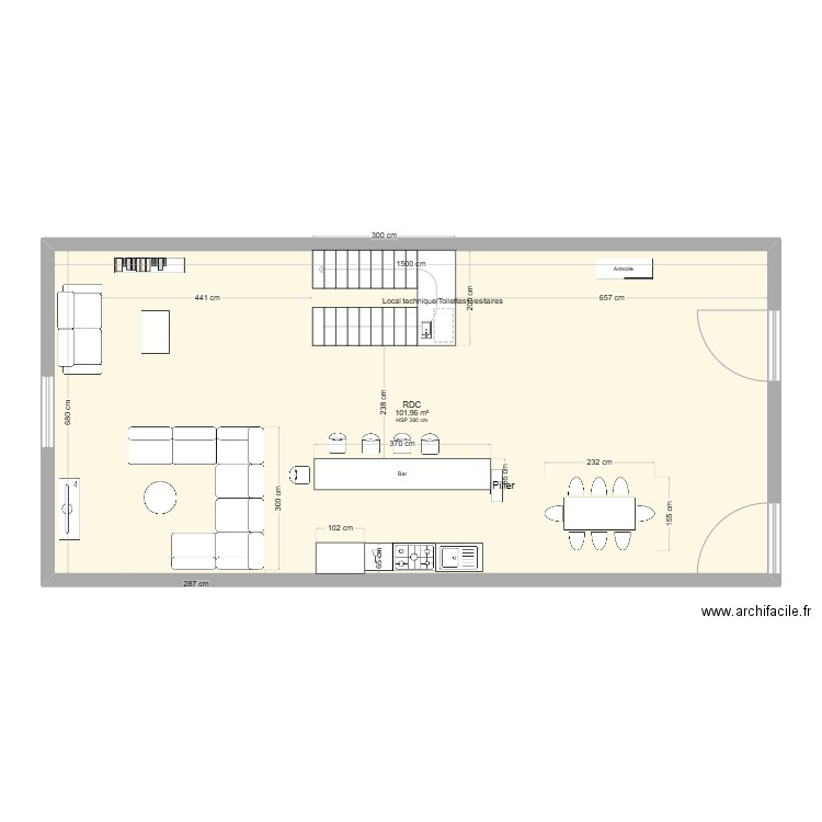 Blacé rez-dechaussée. Plan de 1 pièce et 102 m2