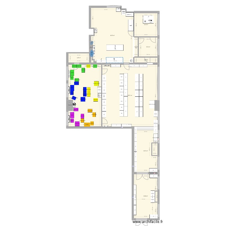 Laudinat  v4. Plan de 12 pièces et 245 m2