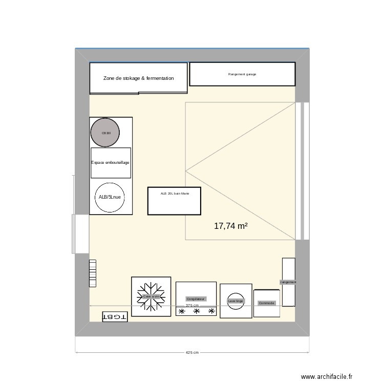 garage 1. Plan de 1 pièce et 18 m2