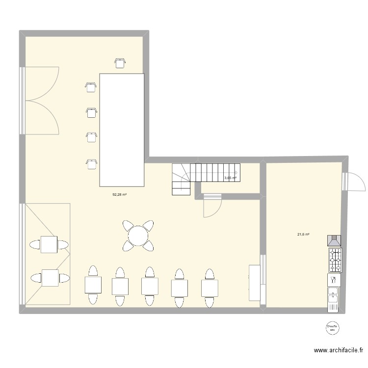 uni. Plan de 3 pièces et 118 m2