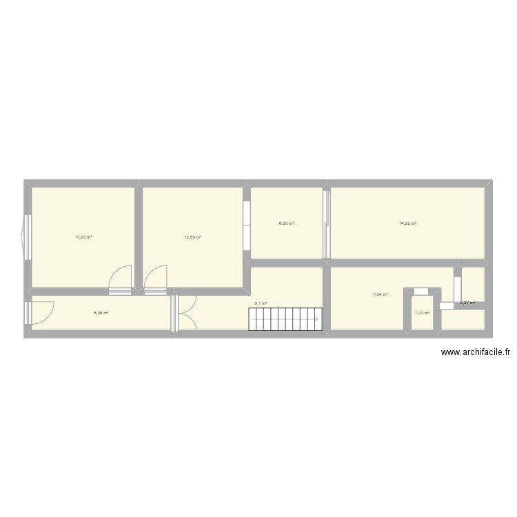 rdc . Plan de 9 pièces et 73 m2