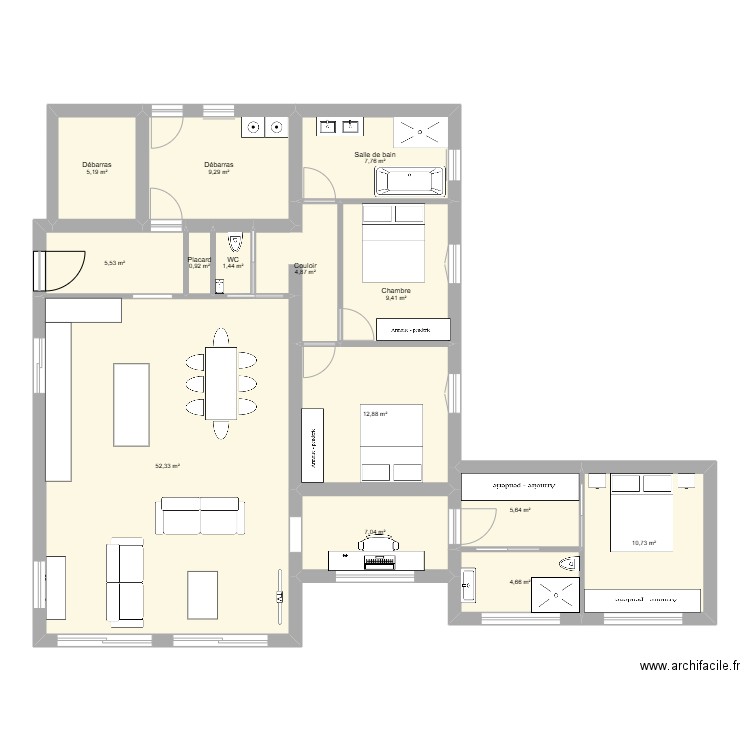 MAISON CARRO2. Plan de 14 pièces et 138 m2