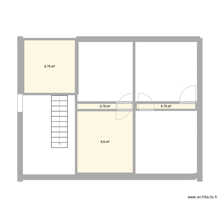 la rive. Plan de 4 pièces et 17 m2