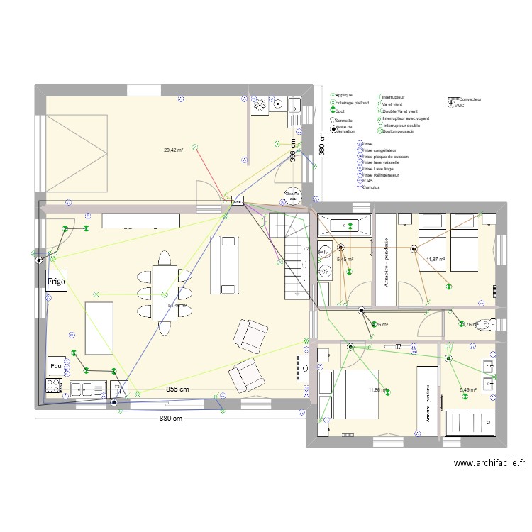 Plan maison éclairage. Plan de 8 pièces et 122 m2