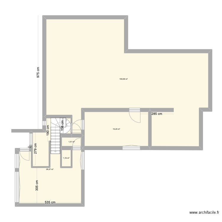 DUPLEX. Plan de 6 pièces et 148 m2