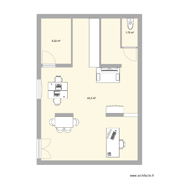 Bureau 13012. Plan de 3 pièces et 50 m2