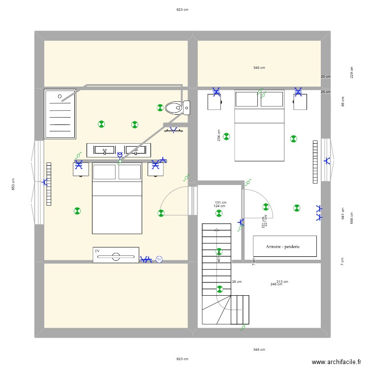 etage privé 35 m2. Plan de 4 pièces et 36 m2