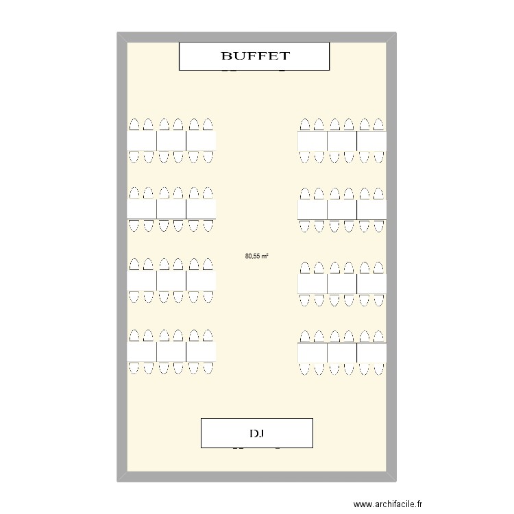 100 PERS - EN RANG. Plan de 1 pièce et 81 m2