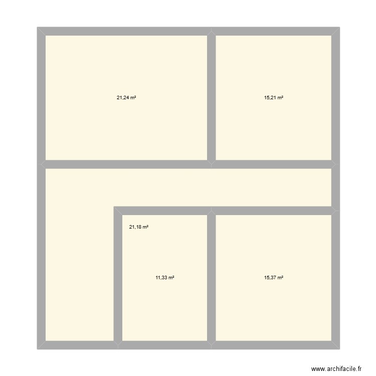 Piece complète. Plan de 5 pièces et 84 m2