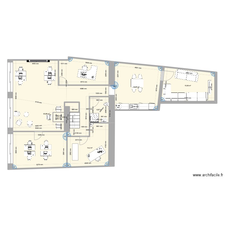 Workspace aménagement avec mobilier. Plan de 8 pièces et 131 m2