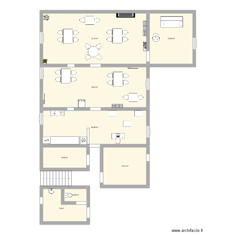 salon de thé. Plan de 8 pièces et 135 m2