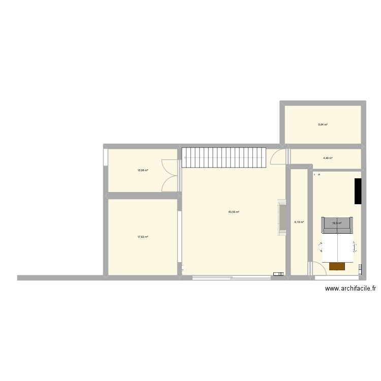 Bureau. Plan de 7 pièces et 109 m2