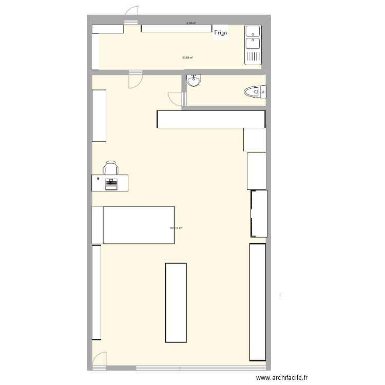 Plan stage. Plan de 3 pièces et 195 m2