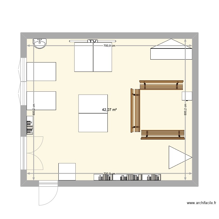 CLASSE. Plan de 1 pièce et 42 m2